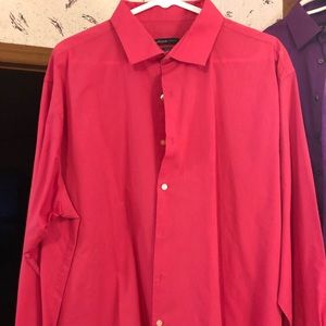 Men’s long sleeved dress shirt